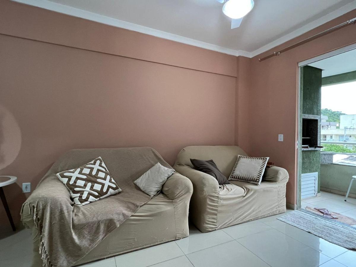 Apartamento 2 Dorm. Em Bombas Sc บอมบินญัส ภายนอก รูปภาพ